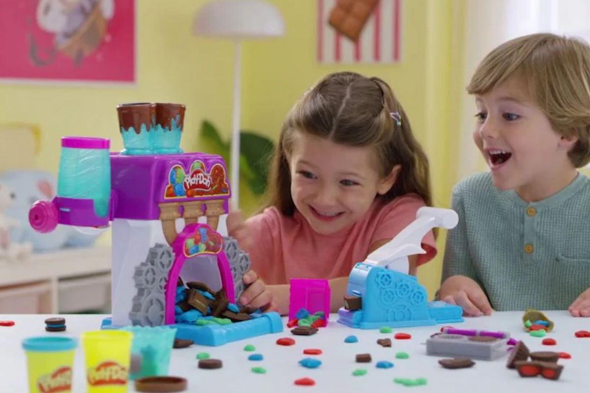 dat-set-play-doh-san-pham-cao-cap-cho-be